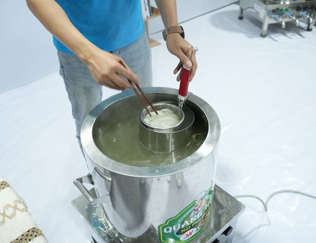 Thao tác trụng phở