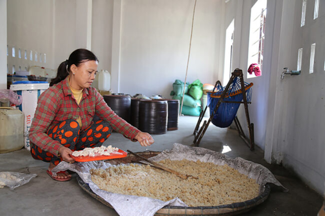 Áp lực mở rộng sản lượng nhưng thiếu nhân công