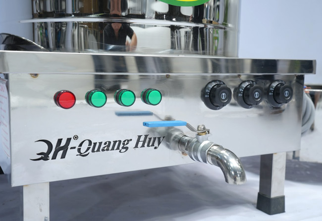 Hệ thống điện và cơ chế kiểm soát nhiệt độ