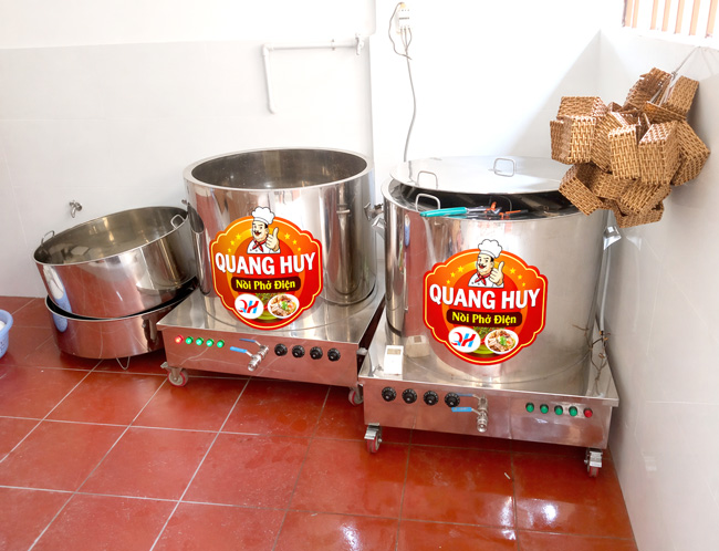 Hướng dẫn sử dụng nồi nấu hủ tiếu điện 300L