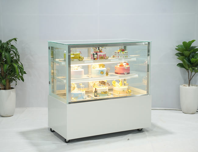 Kệ kính chịu lực tốt