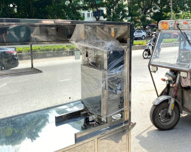 Khung inox chắc chắn