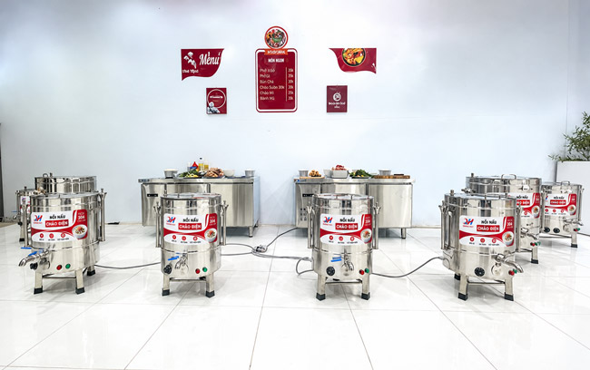 Mua hàng nồi cháo điện 80l tại Quang Huy