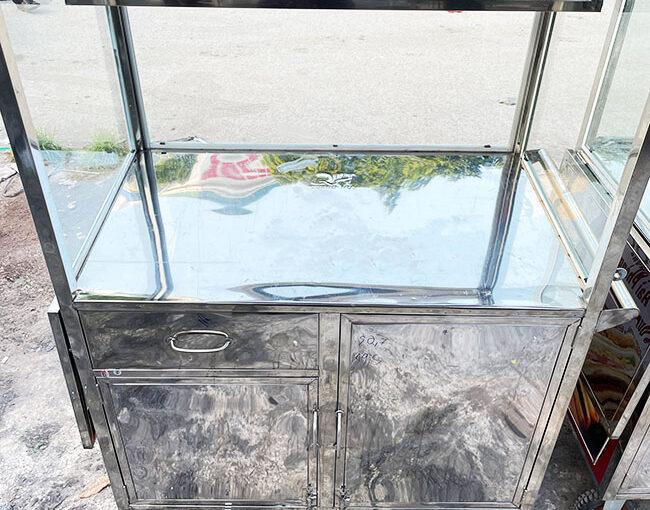 Bề mặt dễ lau chùi sau mỗi ngày kinh doanh