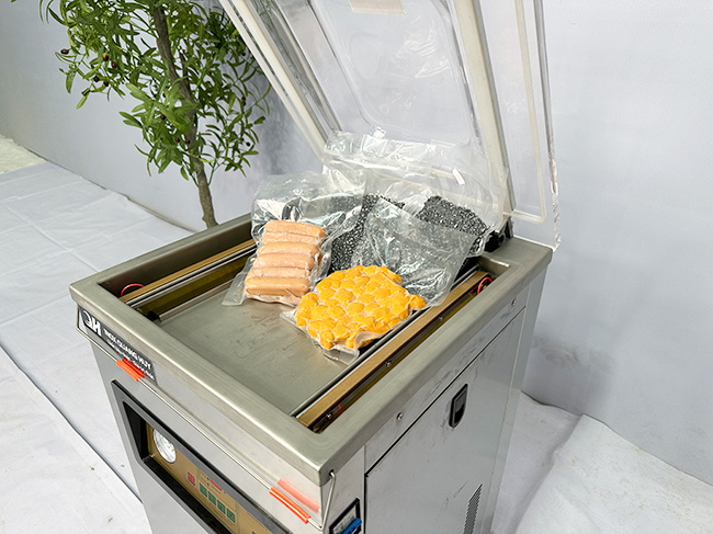 Buồng máy hút chân không công nghiệp MHCK600
