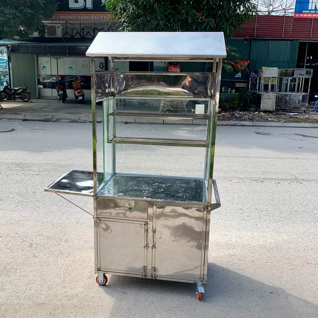 Khu vực chế biến xe bánh mì que 1m mái chùa