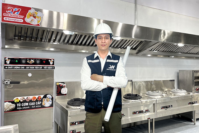 Vũ Sơn thi công bếp công nghiệp