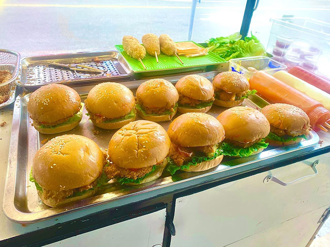 Xe bánh hamburger phù hợp khởi nghiệp cá nhân hoặc hộ gia đình