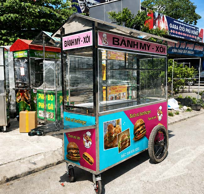 Xe bánh mì hamburger phù hợp với nhiều mô hình kinh doanh