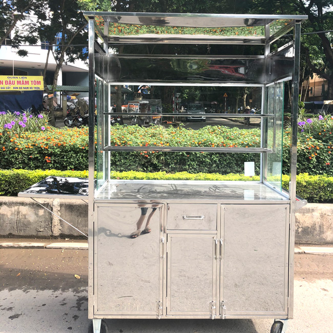 Xe bánh mì que 1m2 di chuyển linh hoạt