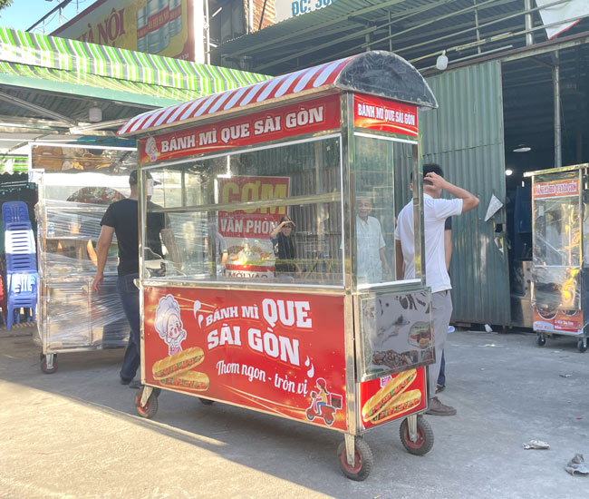 Mua Xe bánh mì Que mái vòm 1m8 XBM-Q1.8 tại Quang Huy