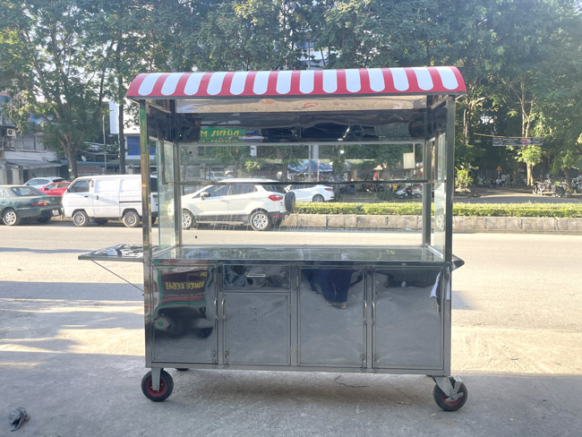 Chất liệu inox bền bỉ, dễ vệ sinh
