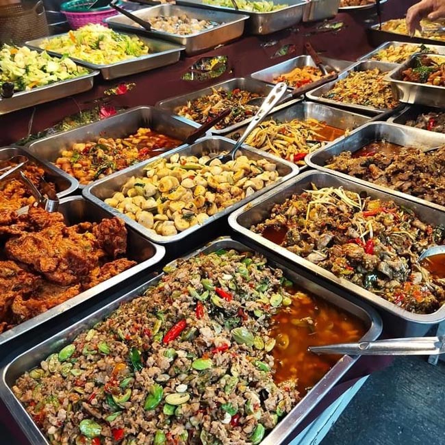Phân Tích Đối Thủ Cạnh Tranh