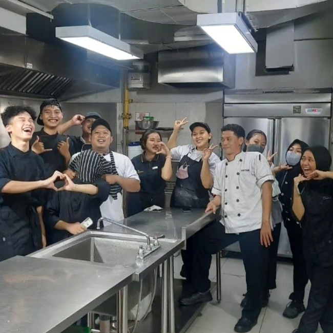 Tuyển Dụng Và Phân Bổ Nhân Sự
