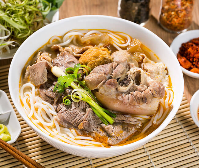 Cách nấu bún bò Huế