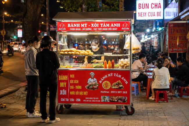 Phù Hợp Với Mô Hình Bán Mang Đi và Bán Buổi Tối