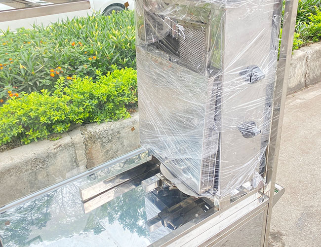 Xe bánh mì thịt nướng mái chùa 1m kết hợp lò nướng thịt