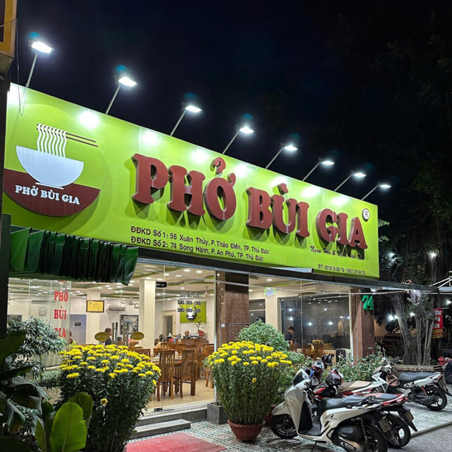 Bảng hiệu phở chữ nổi mica