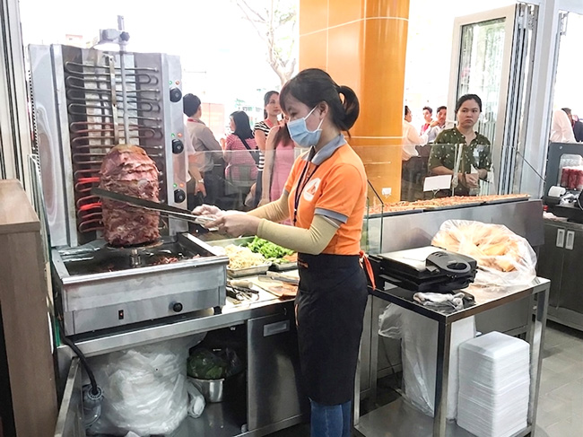 Cắt Thịt Khi Đạt Độ Chín Mong Muốn