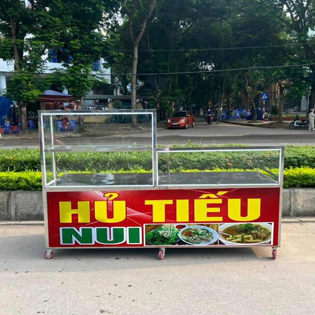 Xe hủ tiếu Nguyên Khôi