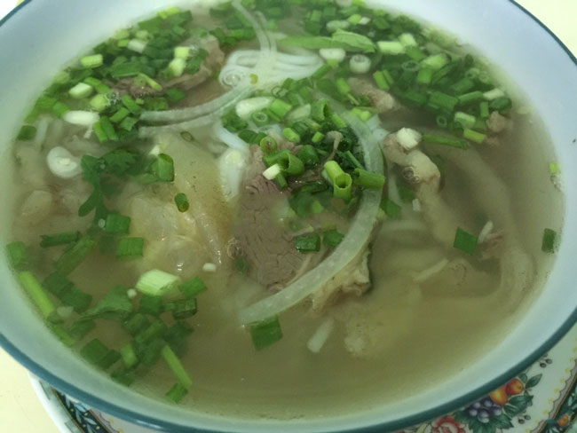 Phở bò gân