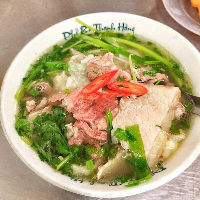 Quán phở gầu bò Thanh Hằng