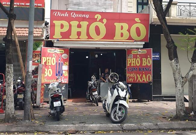 Phở gầu bò Vinh Quang 