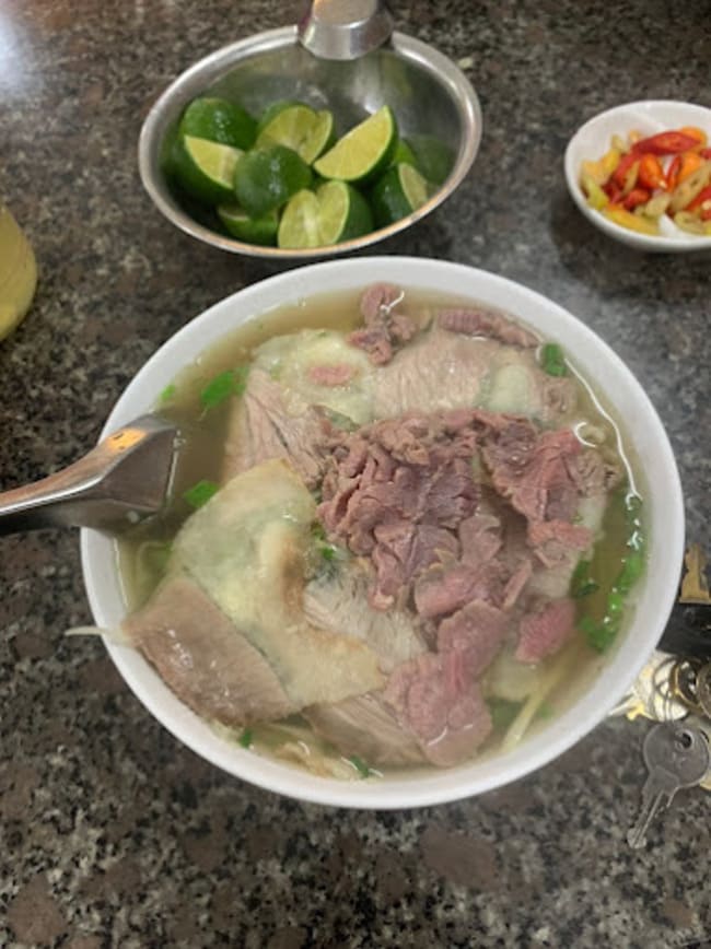 Phở gầu bò Lộc