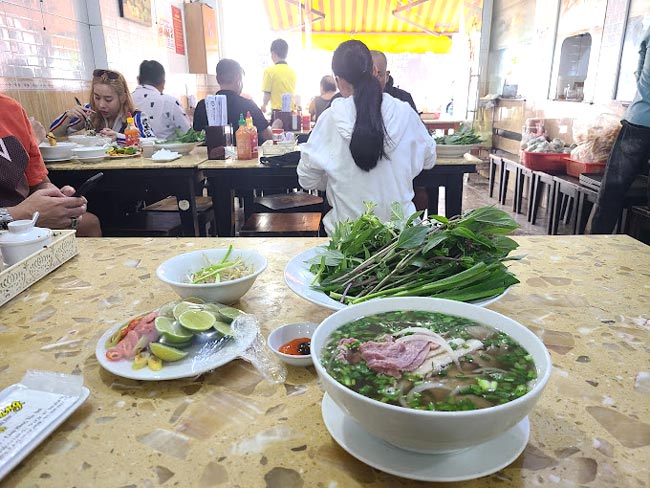 Phở tái