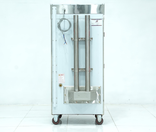 Chi tiết mặt sau tủ cơm 8 khay