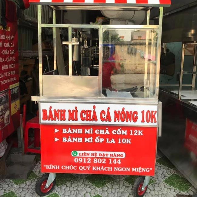 Có sẵn xe để nhanh chóng triển khai điểm bán