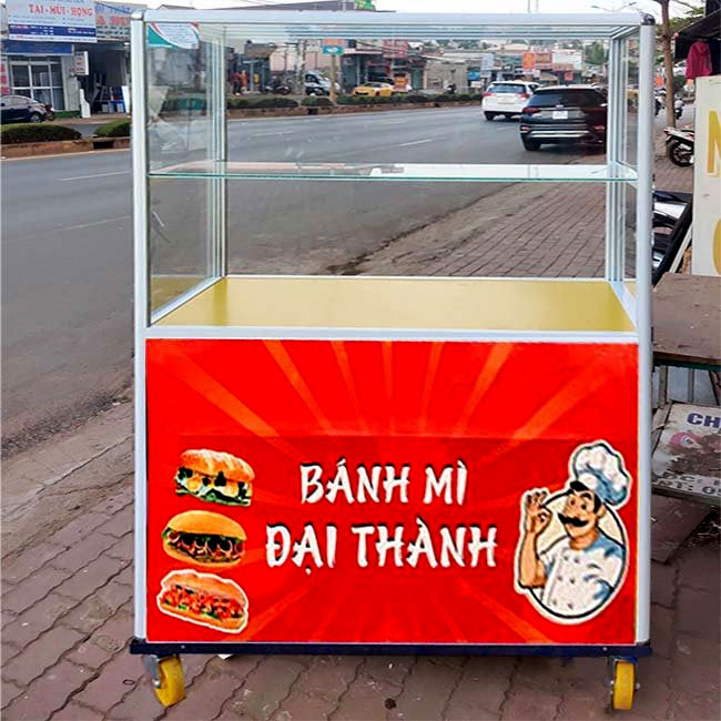 Mặt kính tủ bánh mì nhôm