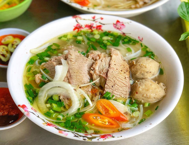 Phở bò đặc biệt