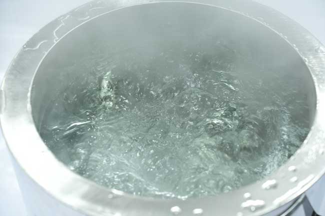 Nồi nước sôi không tự ngắt điện