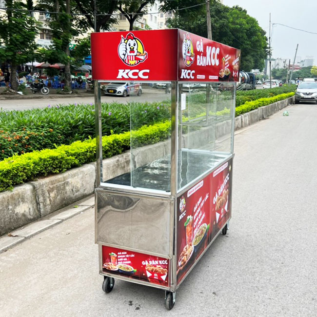 Xe bán gà rán KCC 1m5 mái bằng tăng khả năng phục vụ giờ cao điểm