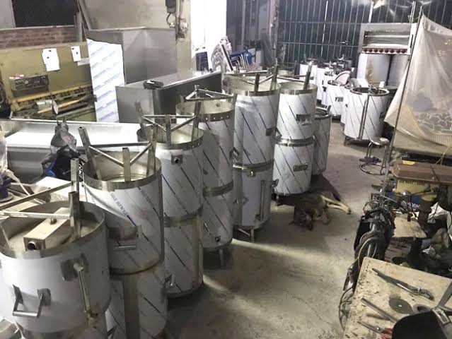 Nồi nấu cháo công nghiệp thanh lý chợ đồ cũ Đức Lai