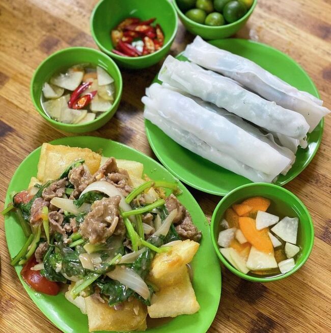 Phở chiên Hưng Bền