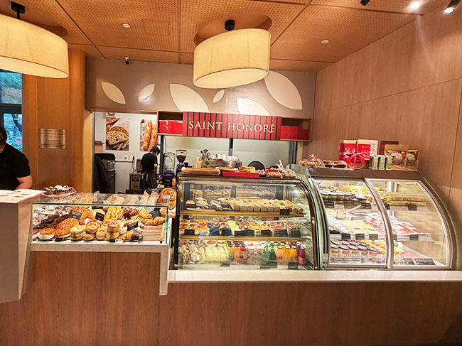 Quán cafe kết hợp bán bánh