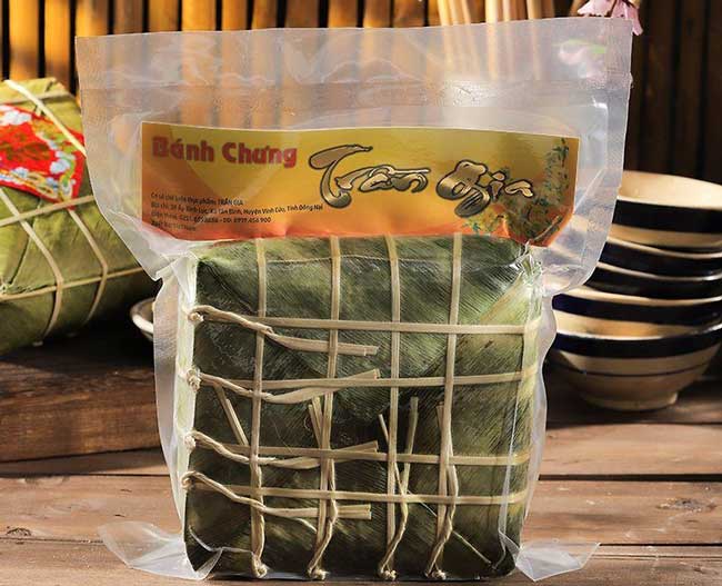 1kg gạo nếp gói được 2 chiếc bánh chưng to