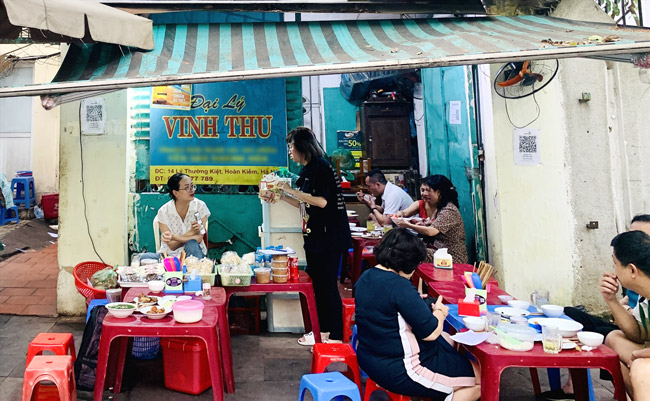 Bố trí không gian quán tối đa doanh thu
