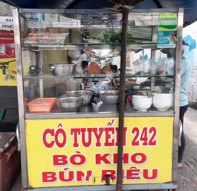 Bún riêu Cô Tuyến