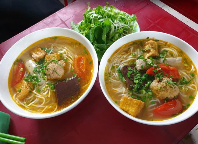 Quán bún riêu Đà Lạt