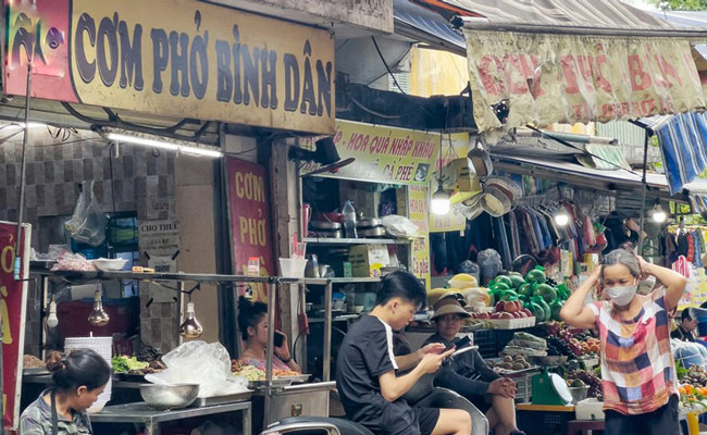 Chiến lược marketing giúp quán đông khách