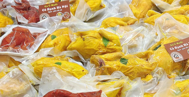 Kinh doanh gà ủ muối