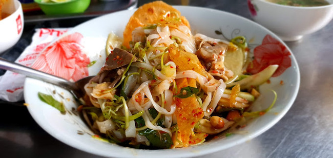 Phở chua đặc biệt