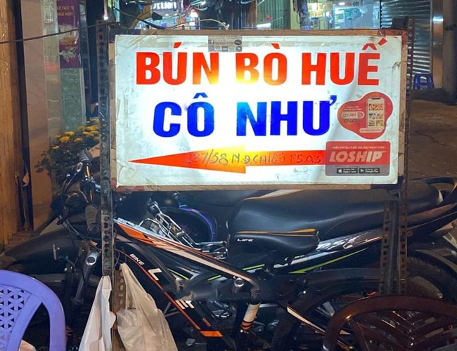 Bún bò Huế mỡ nổi Cô Như