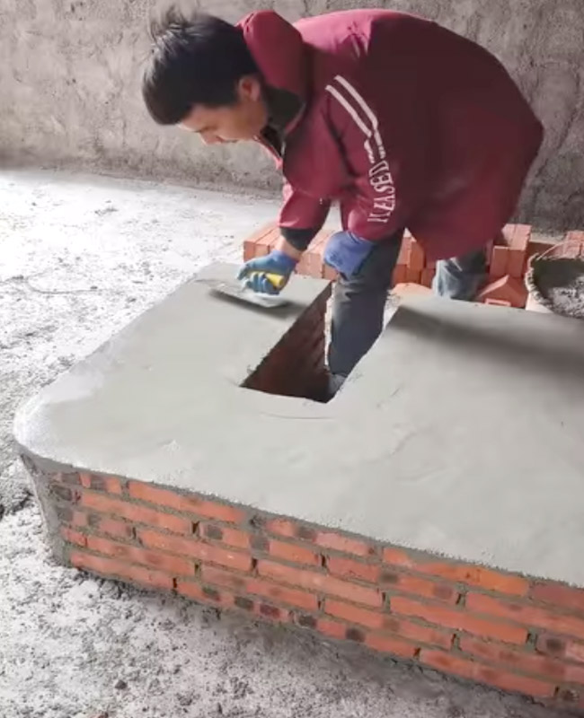 Xây móng và đáy lò