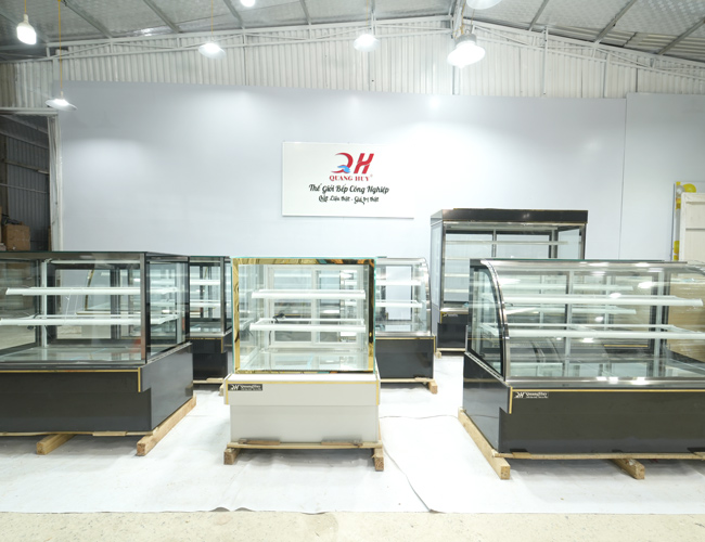 Hướng Dẫn Chọn Mua Tủ Trưng Bày Bánh Kem Đúng Chuẩn