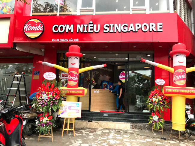 Quán Cơm niêu Singapore KOMBO