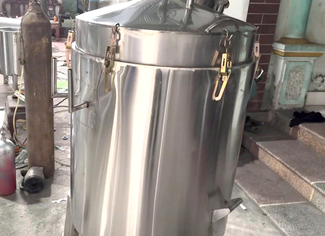 Thân nồi thiết kế 3 lớp đa năng